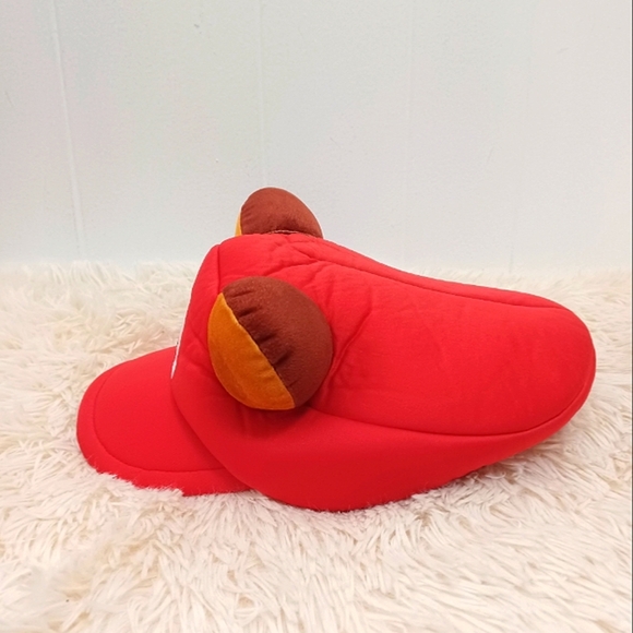 Super Mario Bros Raccoon Hat - Picture 2 of 8